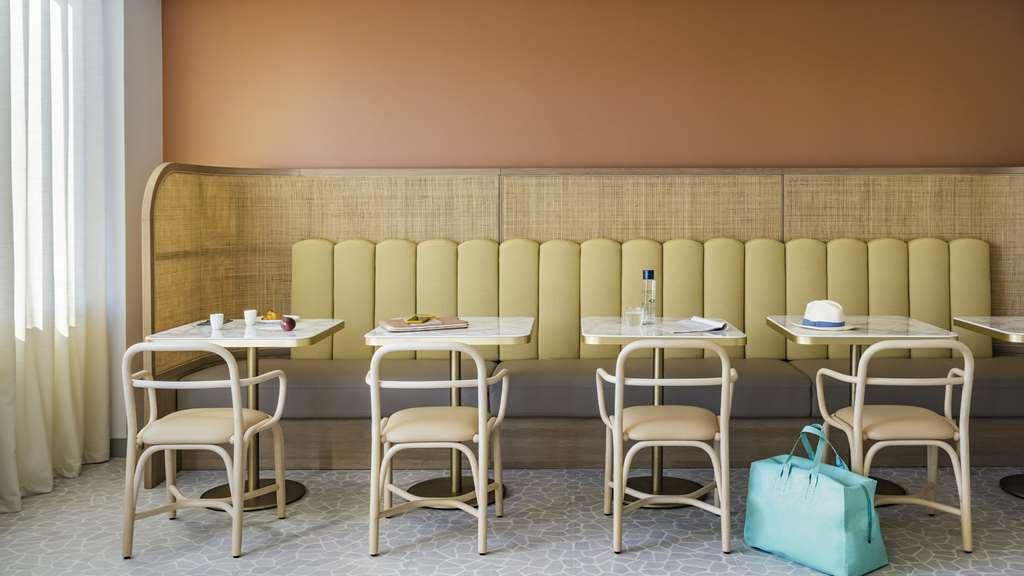Okko Hotels Nice Aeroport Restoran foto